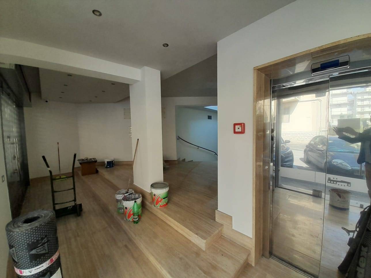 Edificio commerciale o terziario in vendita a Eboli, Via S. Bernardino - Via Gonzaga