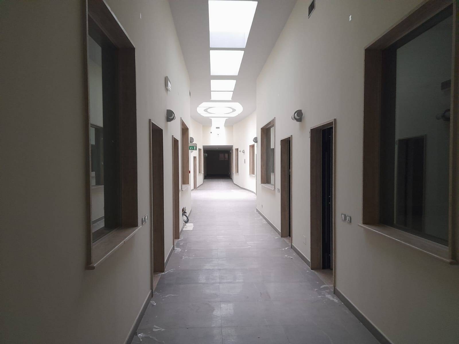 Edificio commerciale o terziario in vendita a Eboli, Via S. Bernardino - Via Gonzaga