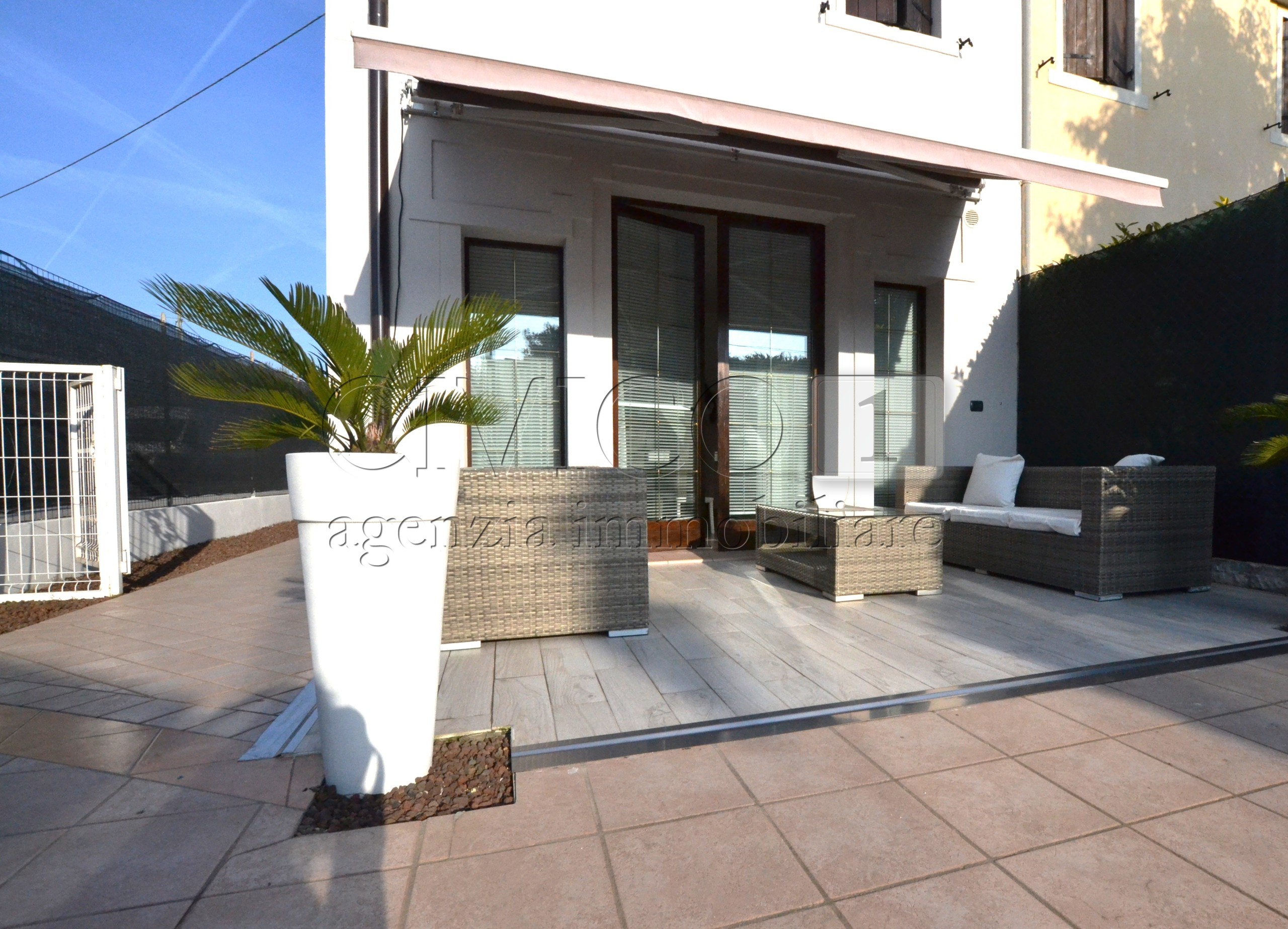 Casa indipendente con giardino in via fiume, Piazzola sul Brenta