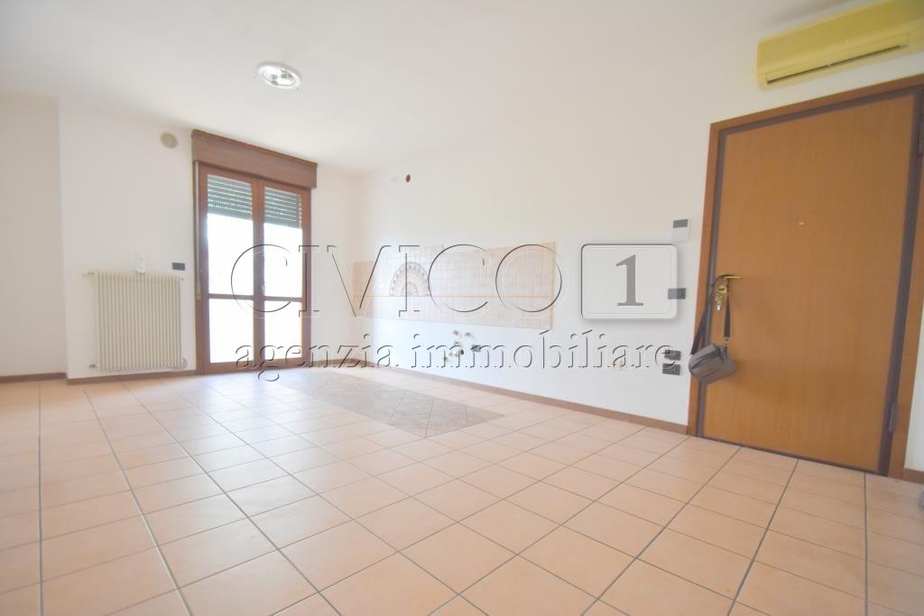 Trilocale con terrazzi in via camisana 84, Grumolo delle Abbadesse