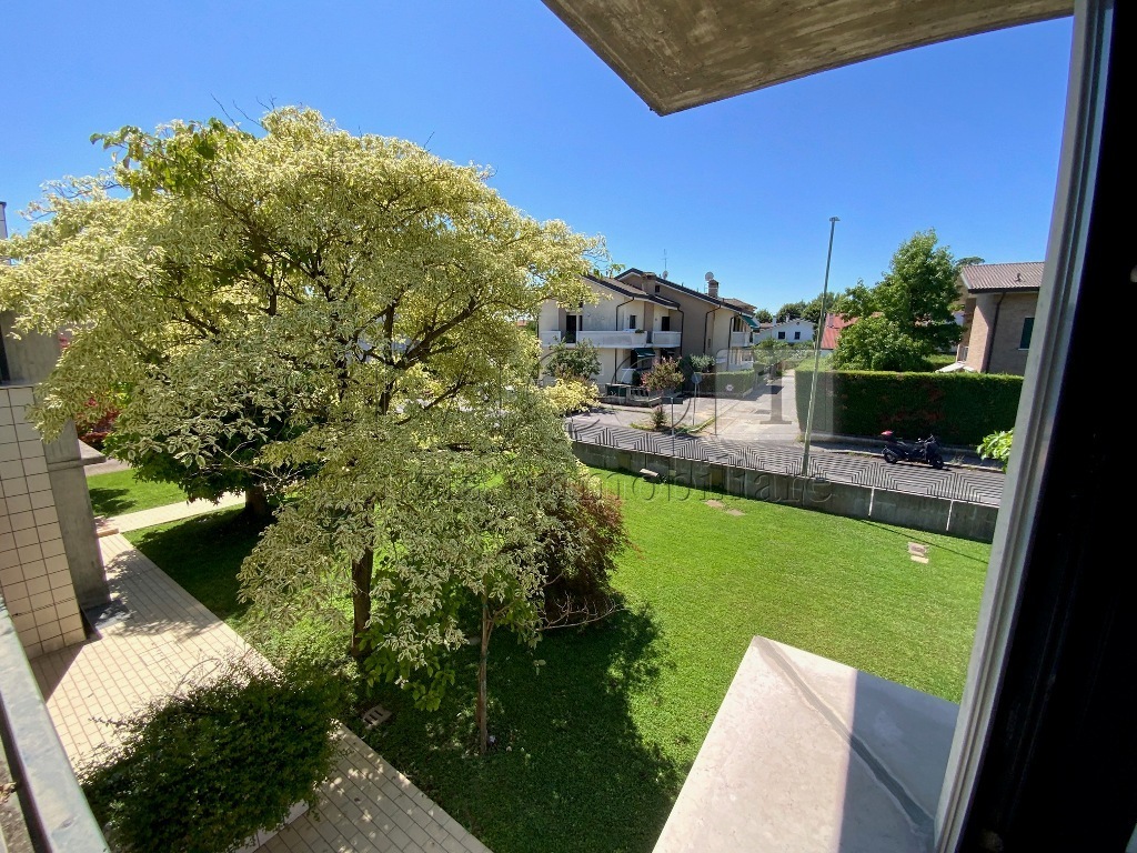 Casa indipendente con giardino in via deledda 13, Selvazzano Dentro