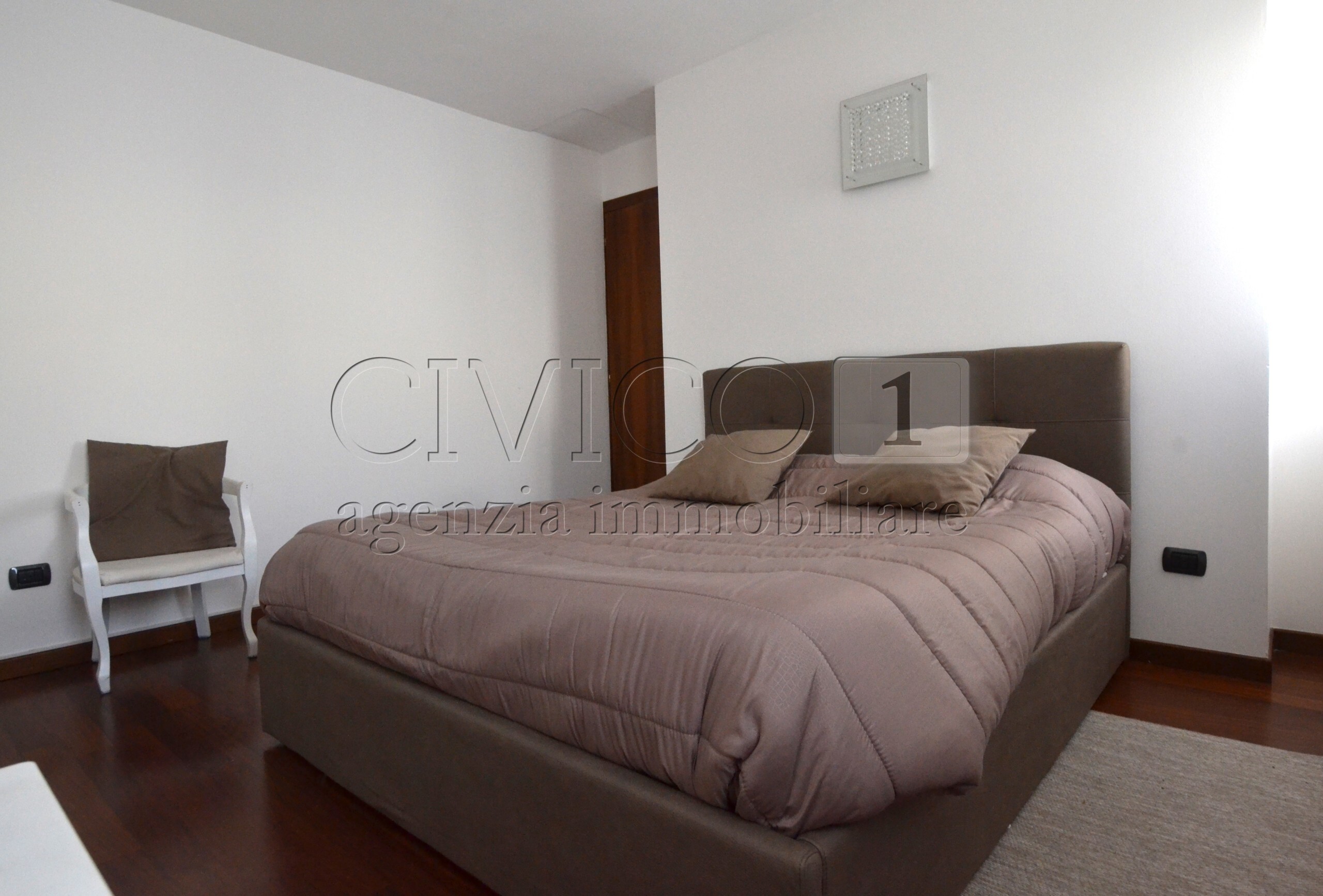 Casa indipendente con giardino in via fiume, Piazzola sul Brenta