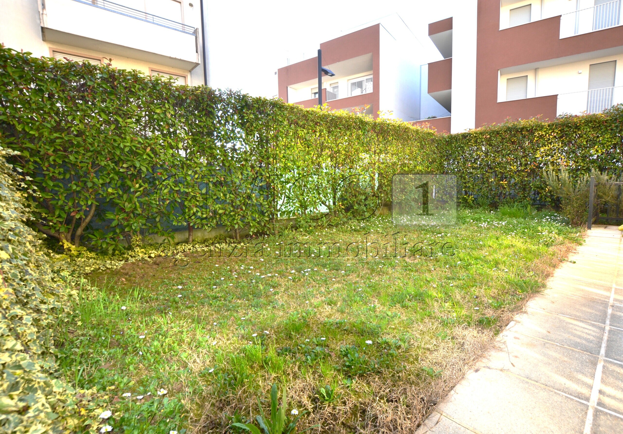 Trilocale con giardino in via aquileia, Mestrino