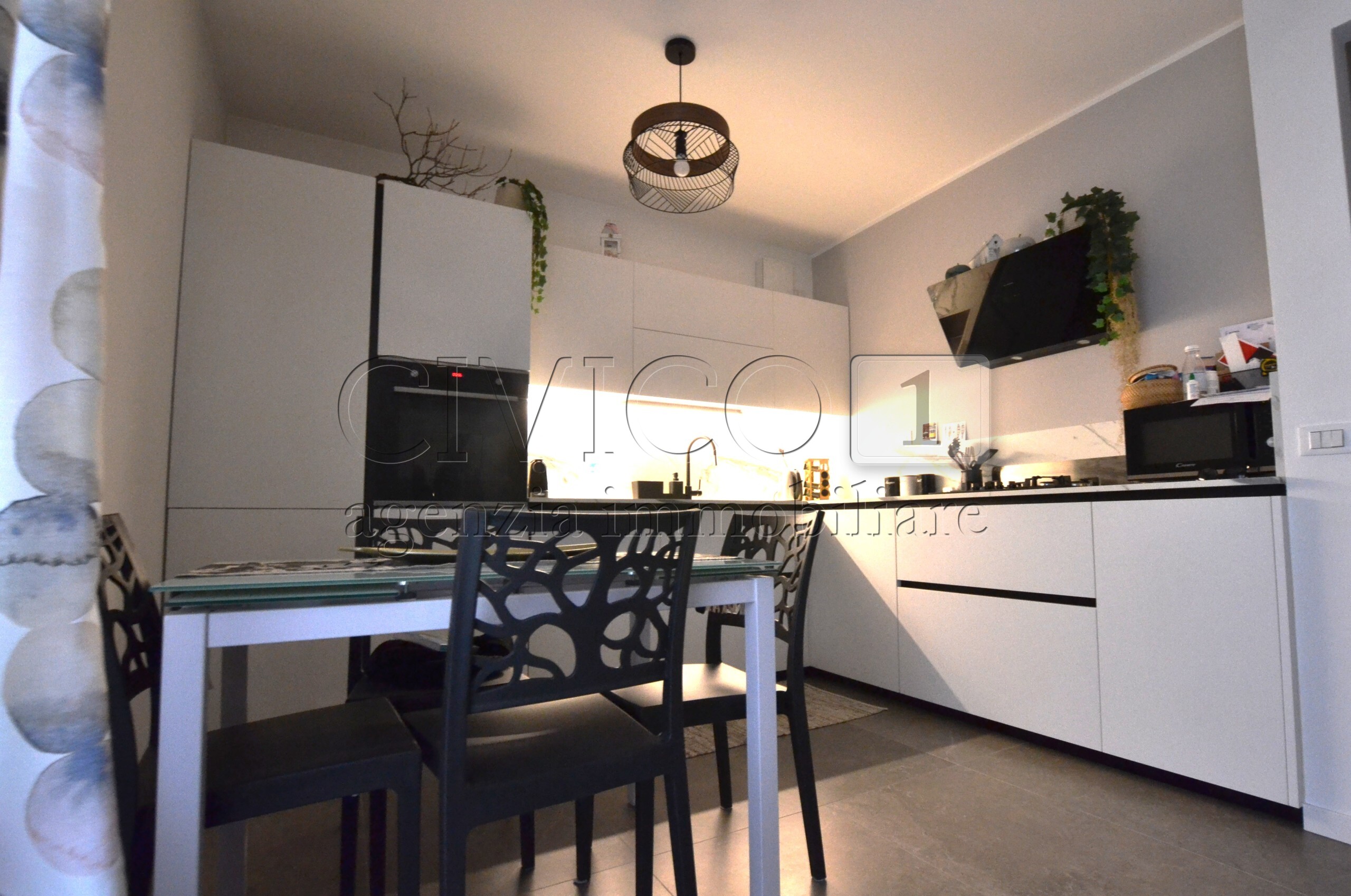 Appartamento con terrazzo in via arnaldo fusinato, Mestrino