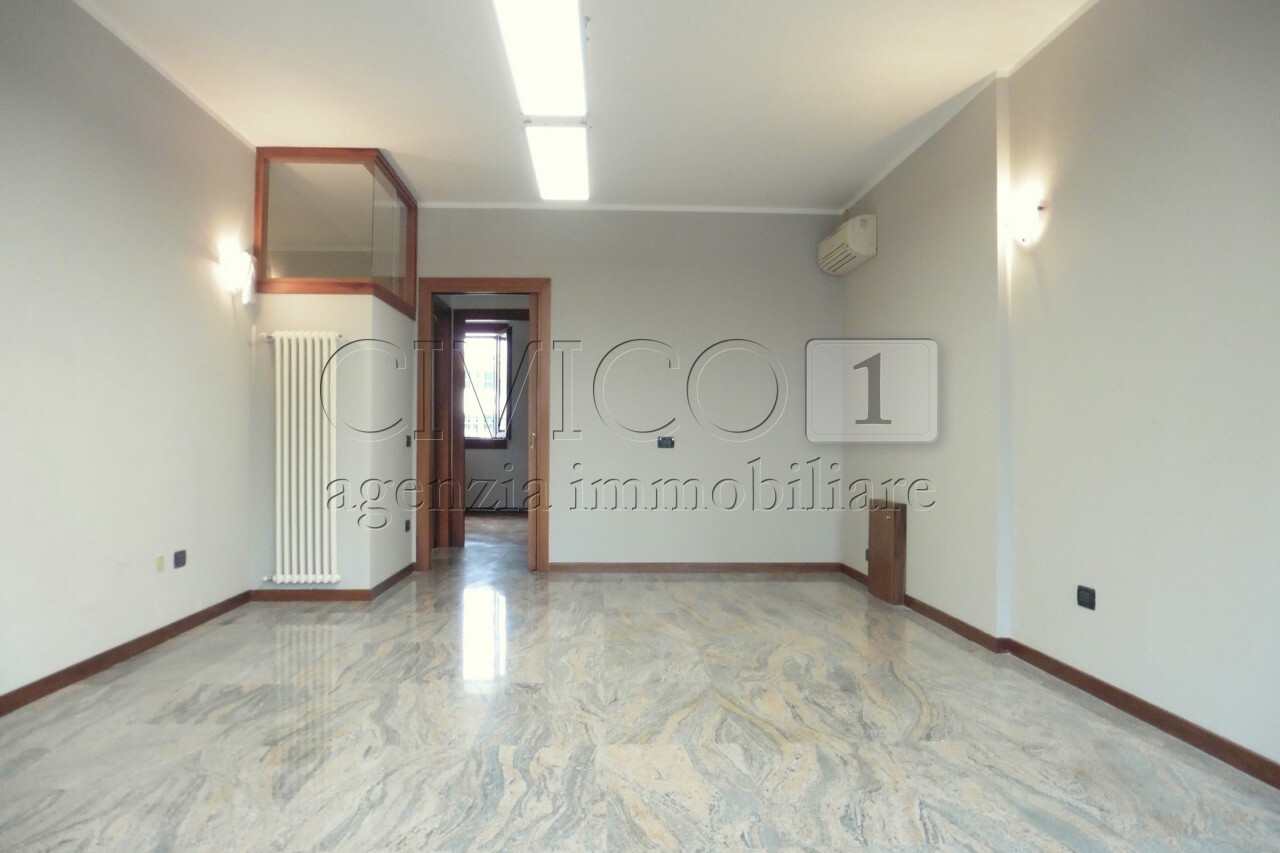 Ufficio in affitto in via pola, Torri di Quartesolo