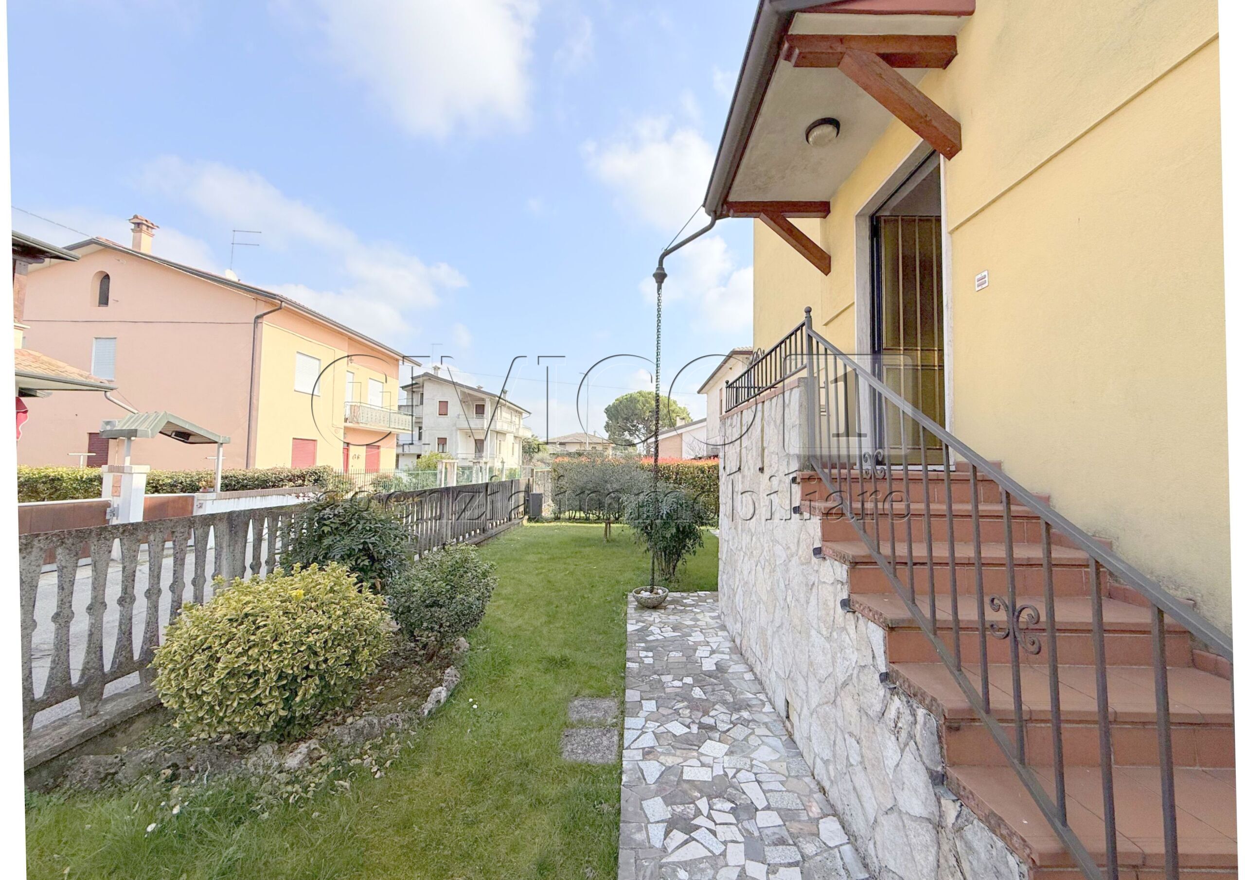 Appartamento con giardino in via monte pasubio 7, Quinto Vicentino