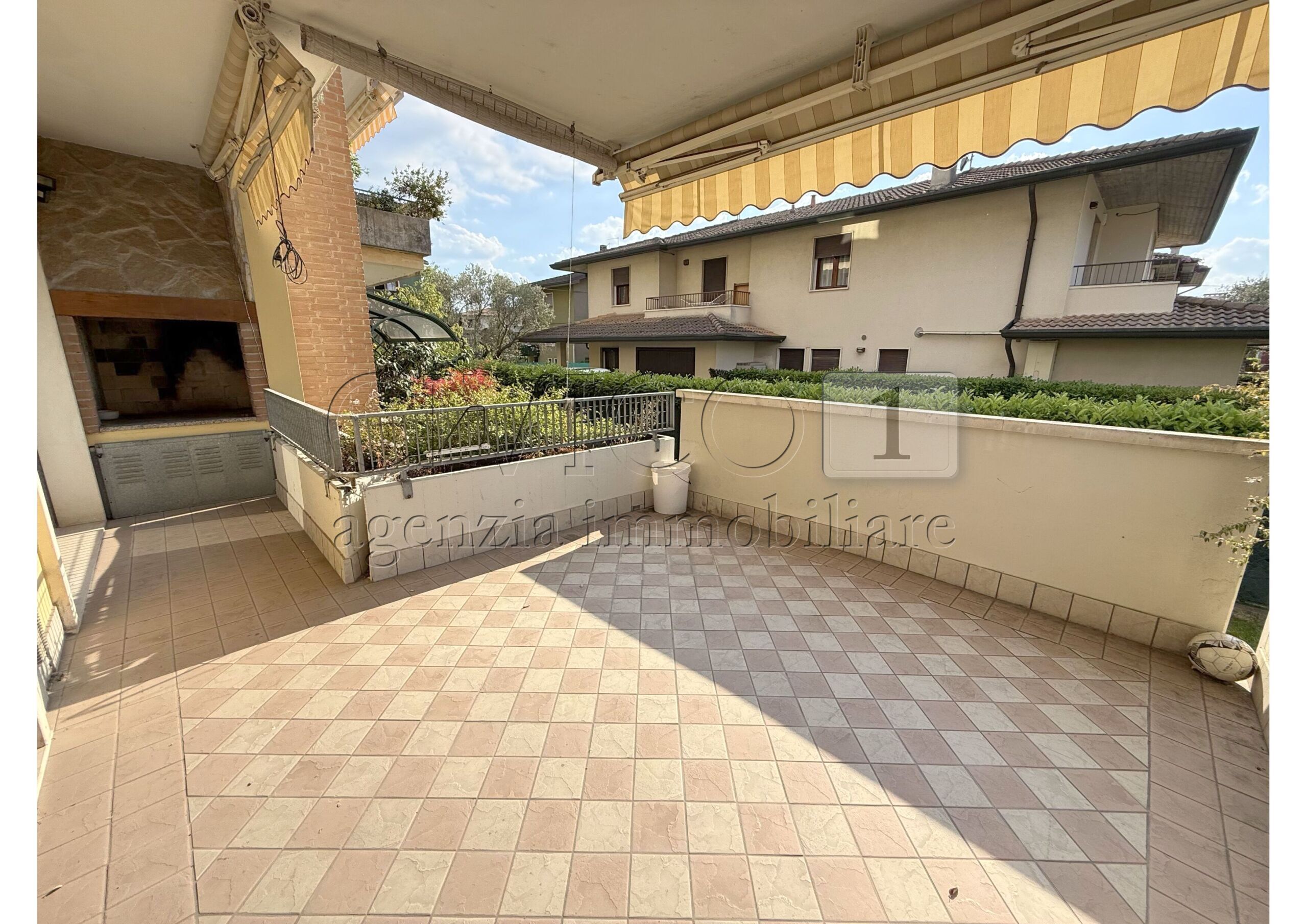 Appartamento con terrazzi in via udine 22, Torri di Quartesolo