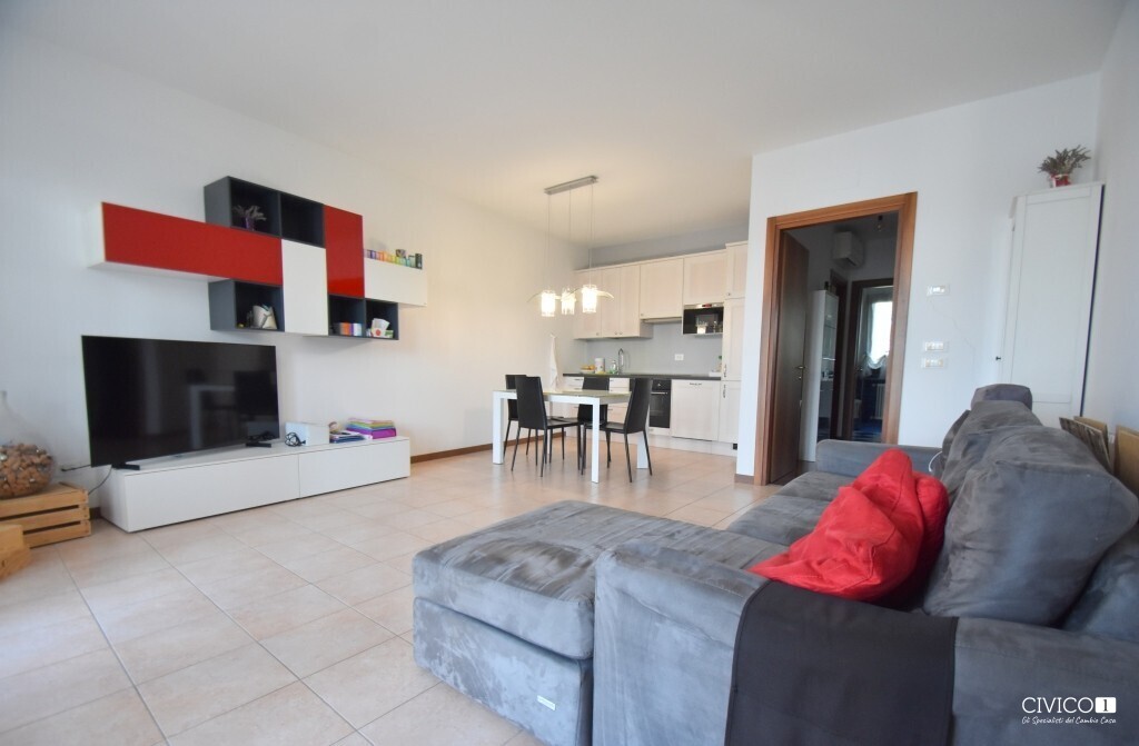 Quadrilocale con giardino in via battaglione monte berico 43, Camisano Vicentino