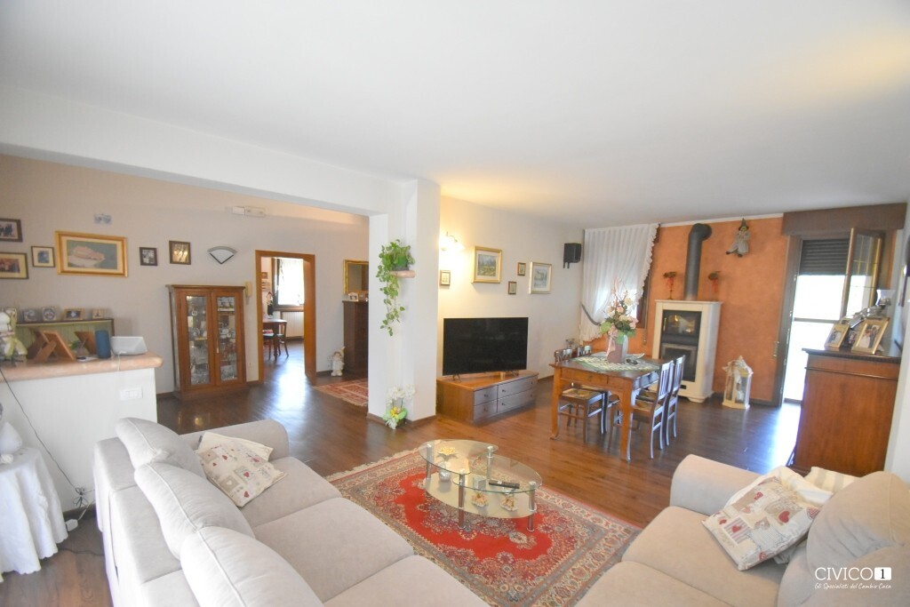 Casa indipendente con giardino in via chiesa rampazzo 1, Camisano Vicentino