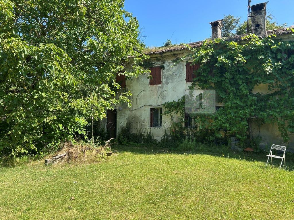 Rustico con giardino in via tavella 10, Barbarano Mossano