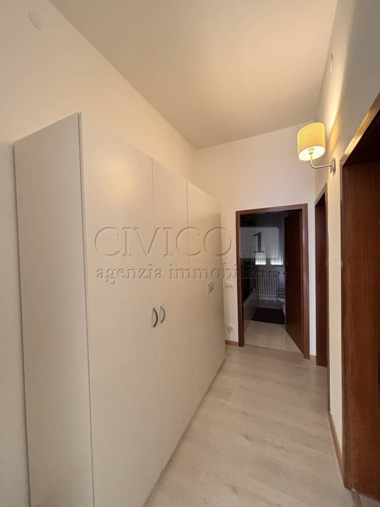 Quadrilocale con giardino in via roma, Longare