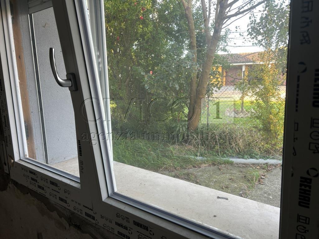 Casa indipendente con giardino in via a. beggiato 2, Noventa Vicentina