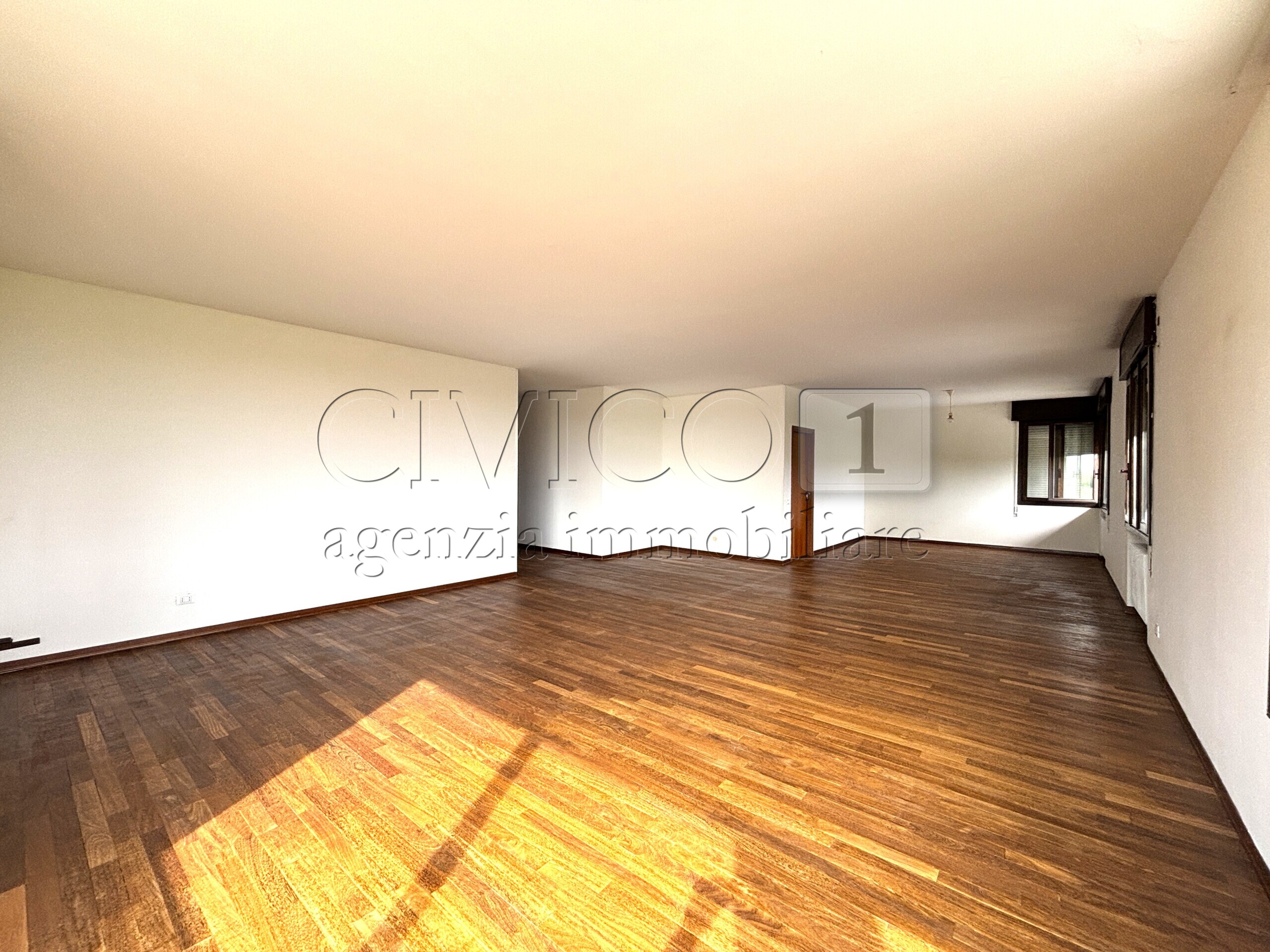 Appartamento con giardino in via a. pigafetta 20, Montegaldella