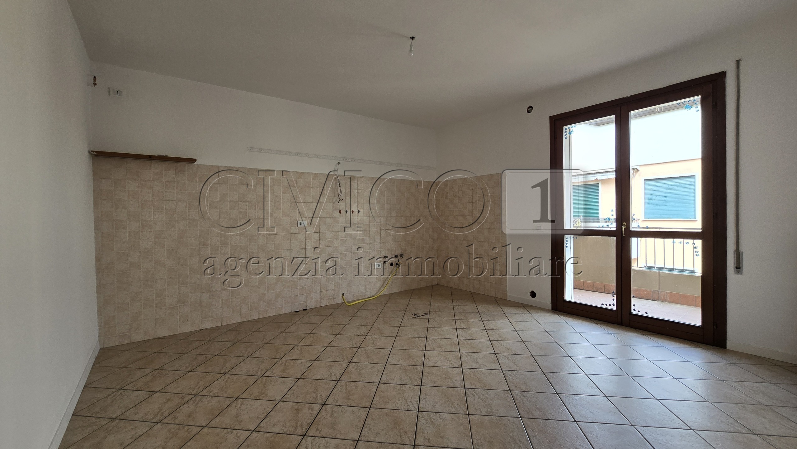 Quadrilocale con terrazzi in via degli alpini 33, Nanto