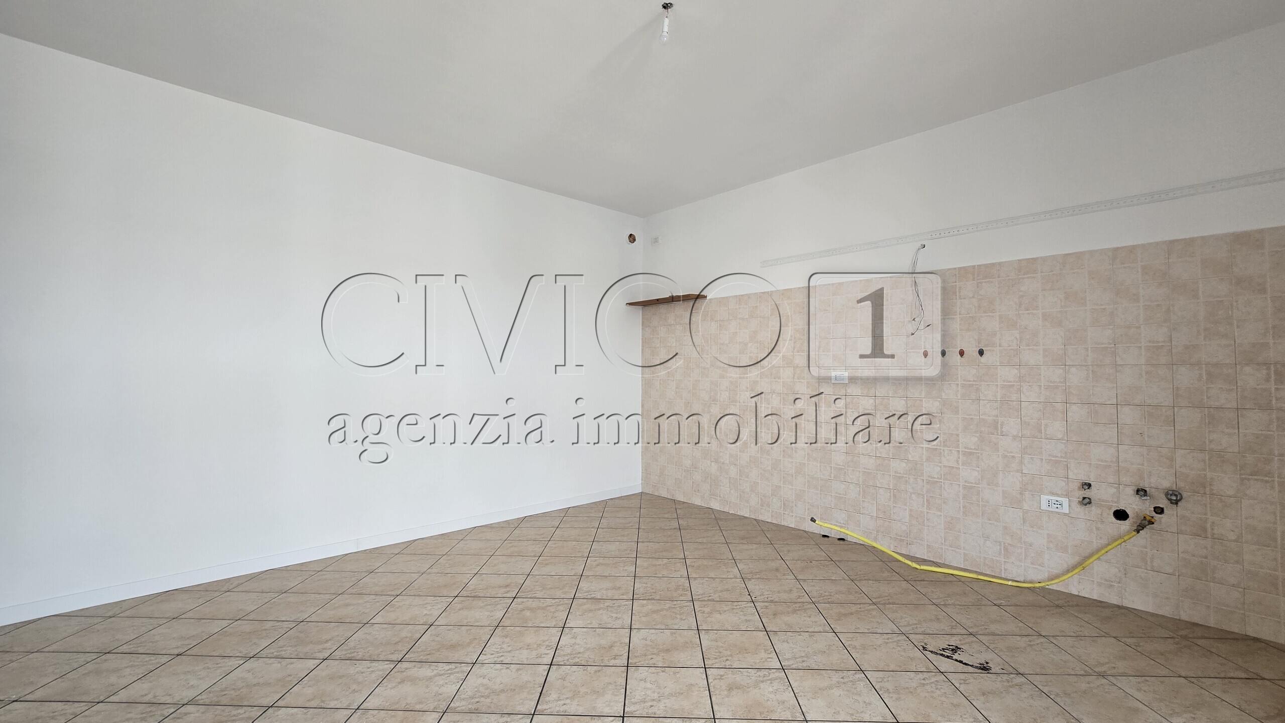 Quadrilocale con terrazzi in via degli alpini 33, Nanto