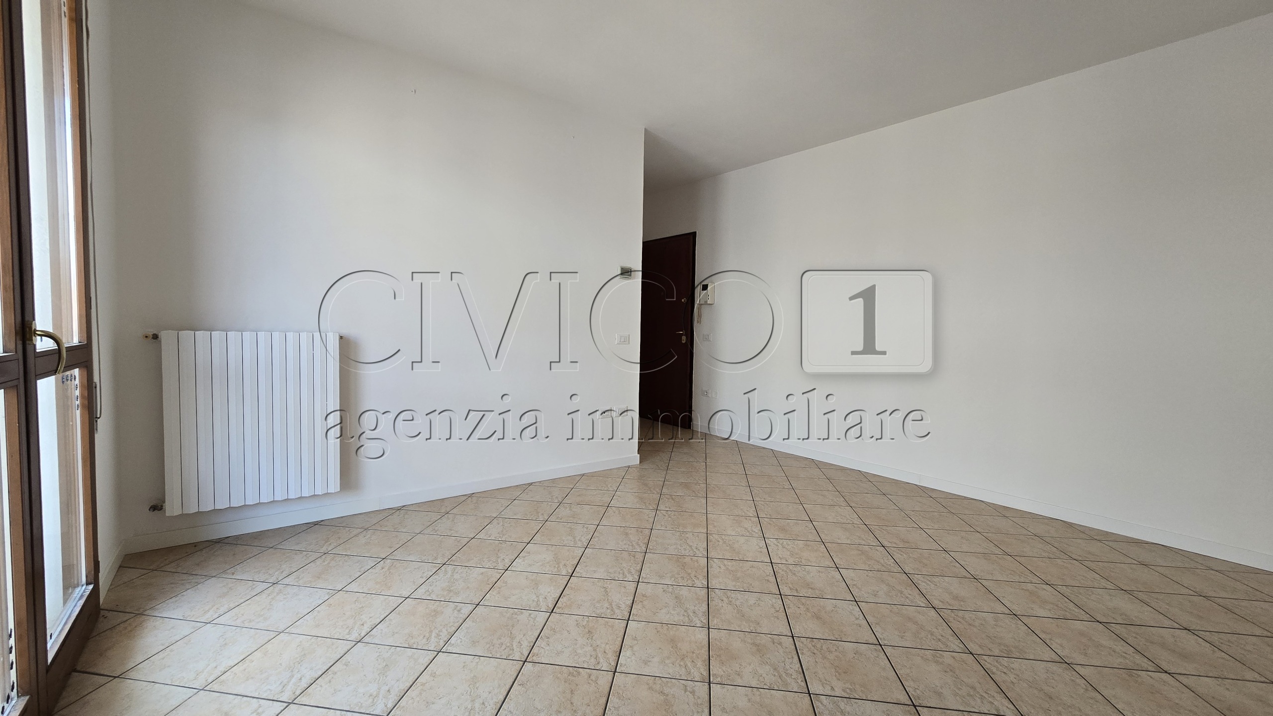 Quadrilocale con terrazzi in via degli alpini 33, Nanto