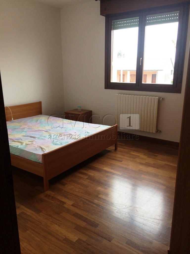 Bilocale con terrazzo in via forni, Albettone