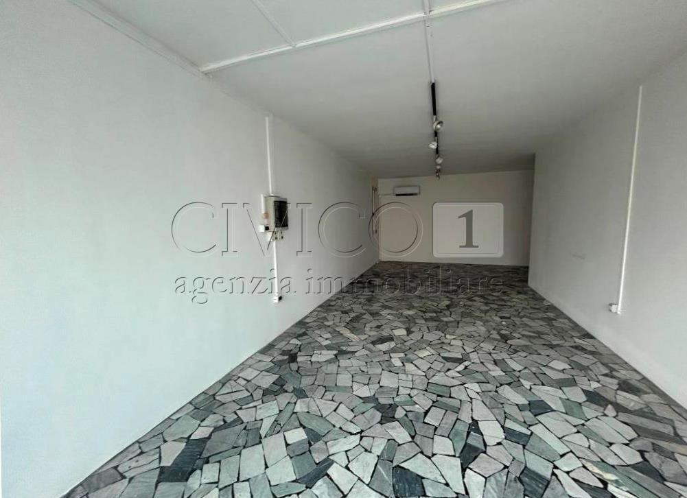Locale commerciale in affitto in via riviera 63, Nanto