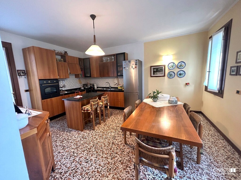 Casa indipendente con giardino in via saline 126, Noventa Vicentina