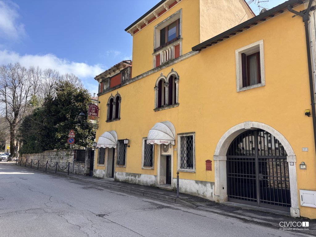 Locale commerciale da ristrutturare in via volto 7, Longare
