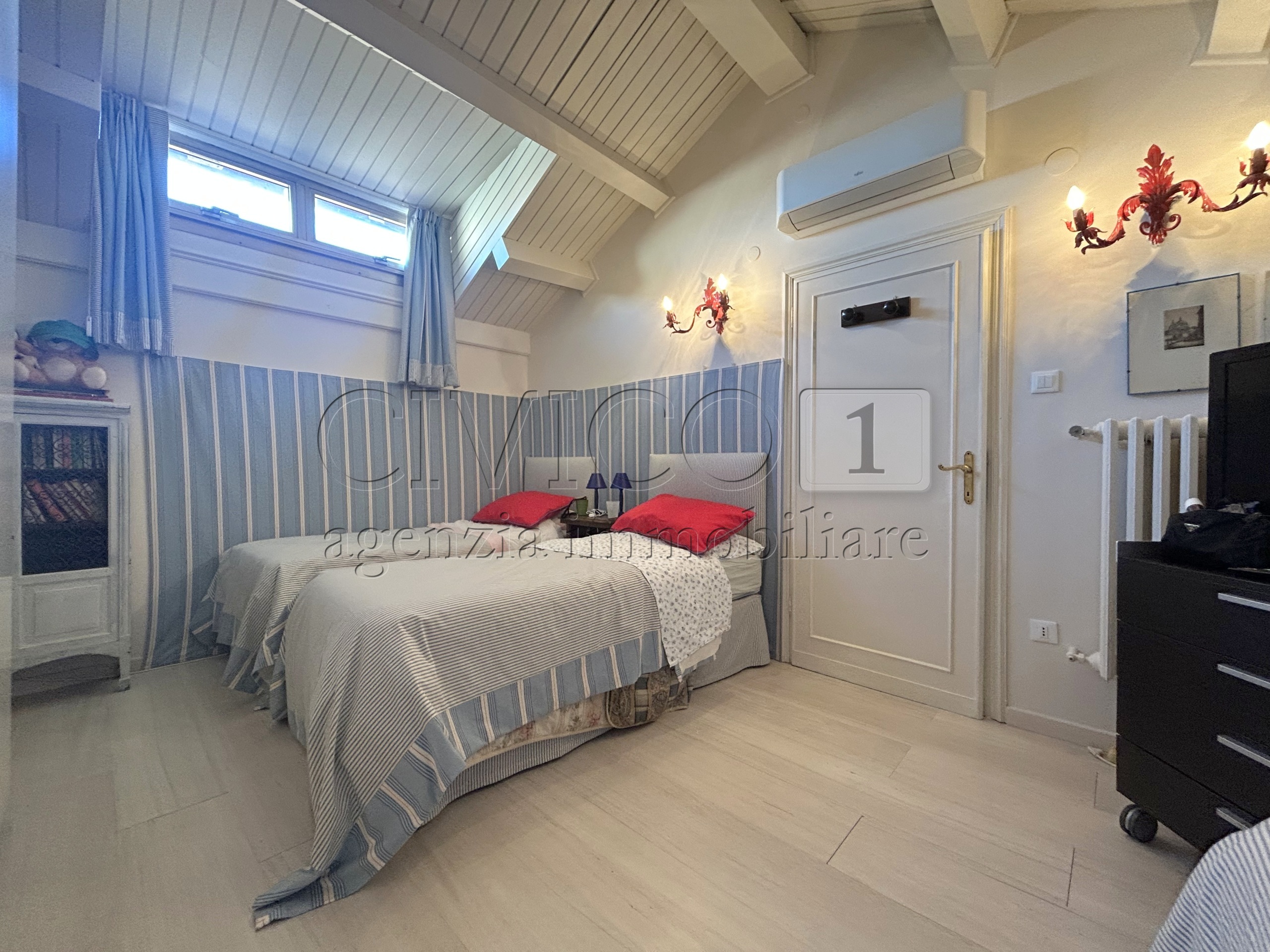 Mansarda in vendita in via lorenzo marcello, Venezia