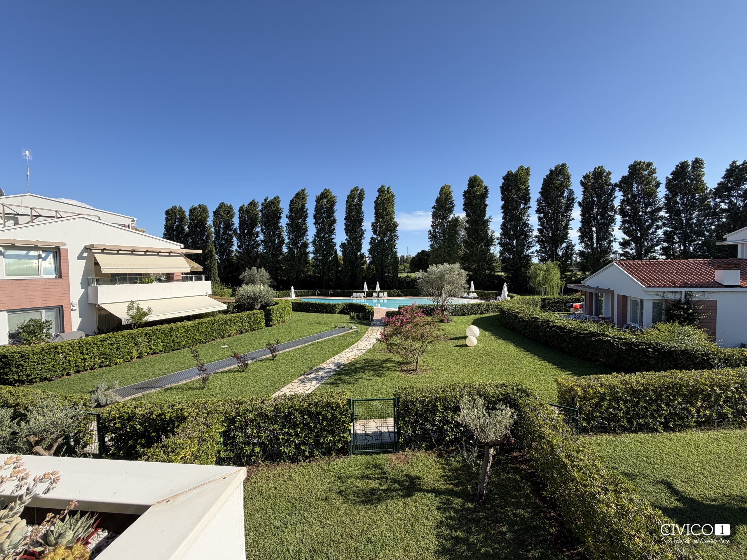 Casa indipendente con giardino in via ivone grassetto, Iesolo
