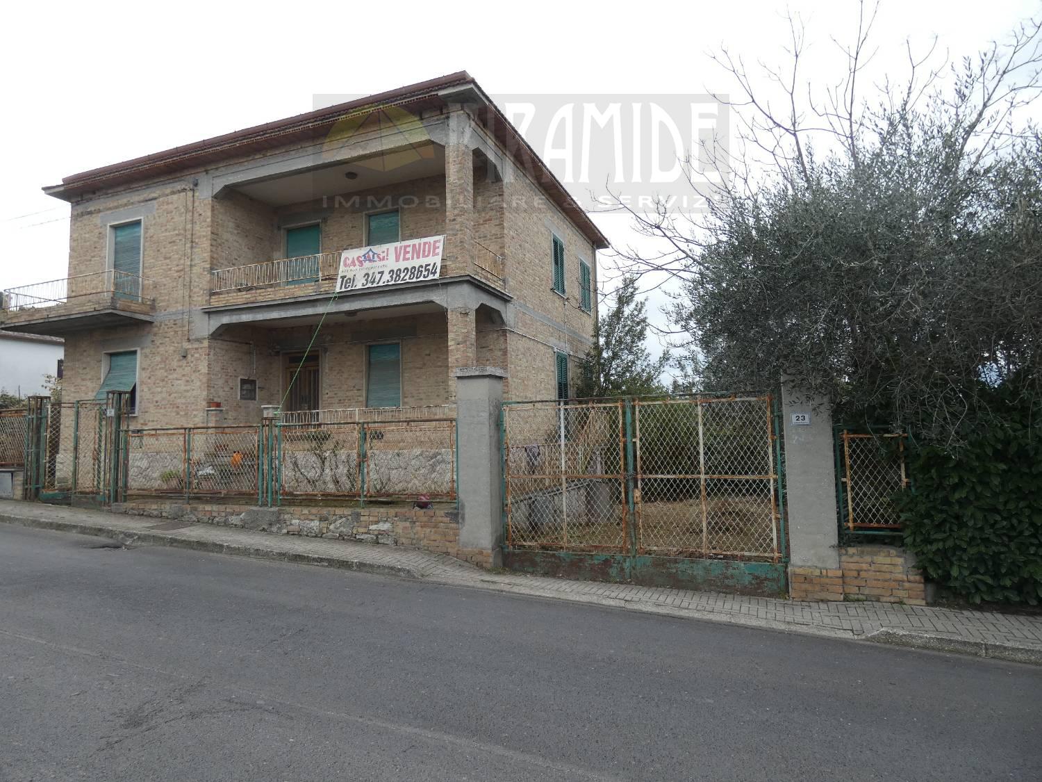 Casa indipendente in vendita a Sant'Omero