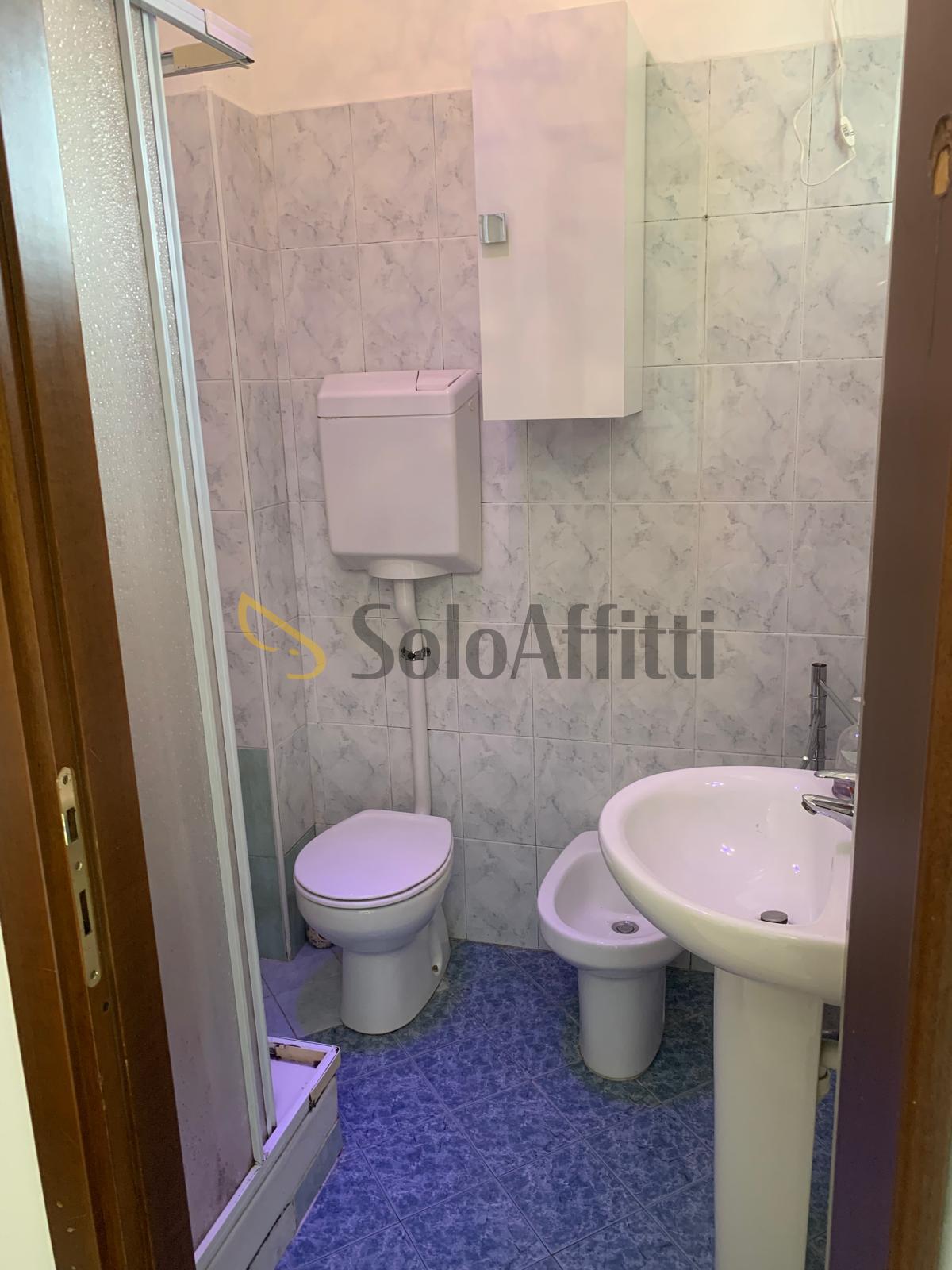 Trilocale in affitto in piazza crispi 58, Torino