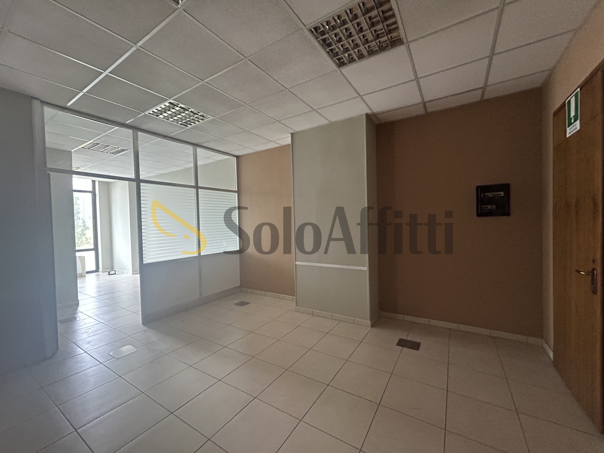 Ufficio in affitto in corso svizzera 185, Torino