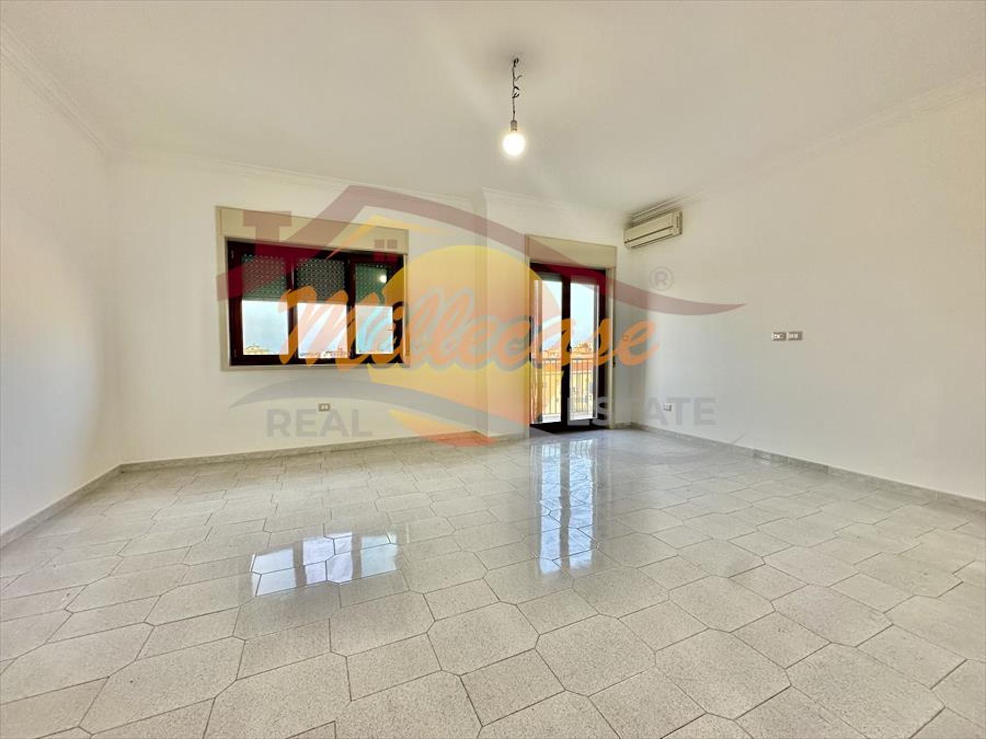 Appartamento in vendita in viale scala greca, Siracusa