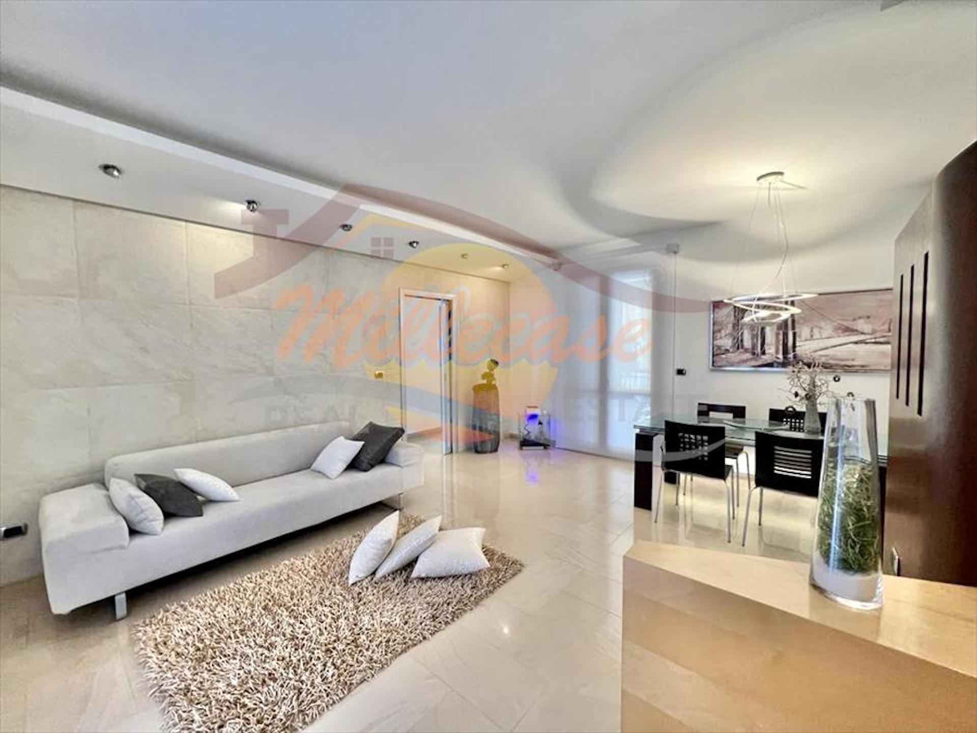 Trilocale in vendita in via dei servi di maria, Siracusa