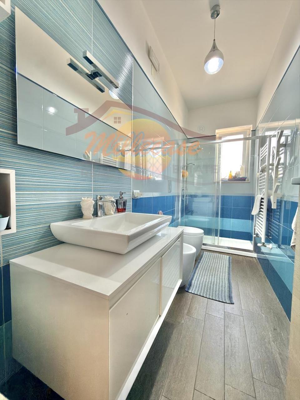 Attico con terrazzo in via pietro novelli, Siracusa