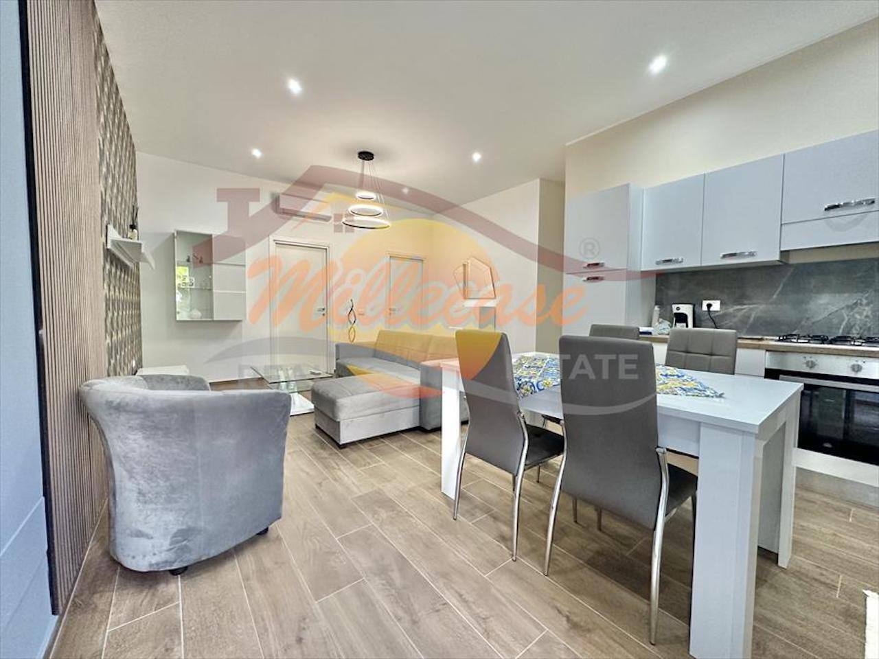 Bilocale con terrazzo in via austria, Siracusa