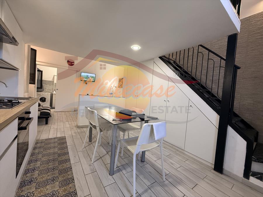 Trilocale ristrutturato in viale luigi cadorna, Siracusa