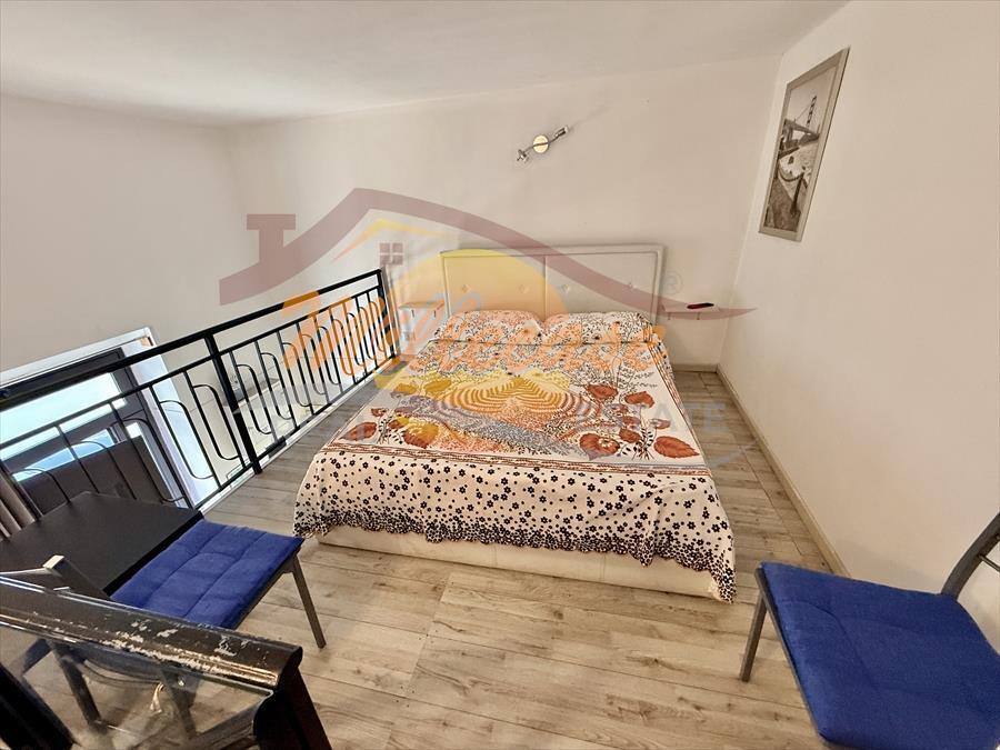 Trilocale ristrutturato in viale luigi cadorna, Siracusa