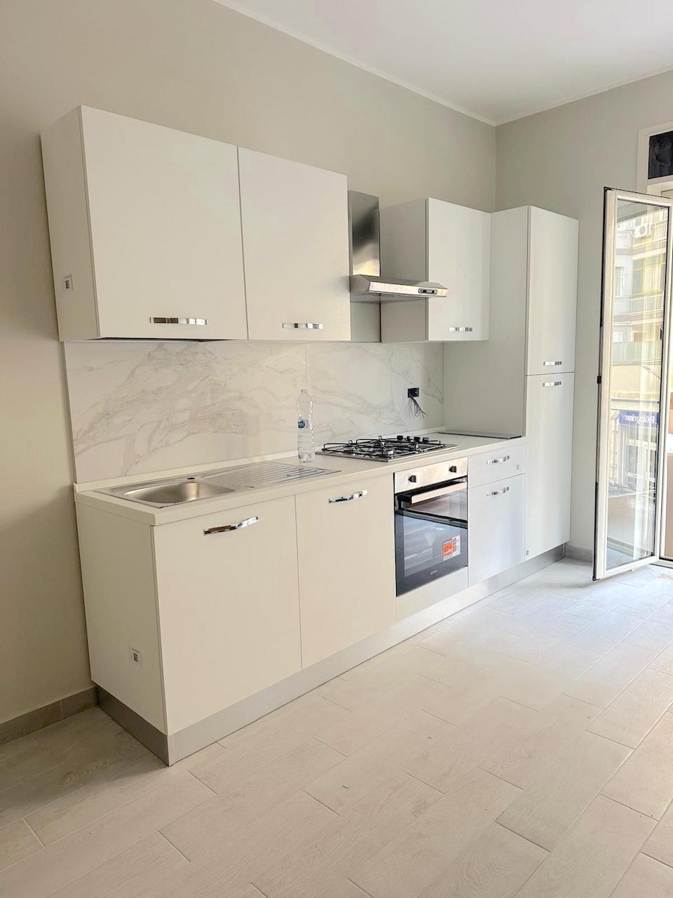 Bilocale ristrutturato in via misterbianco 4, Siracusa