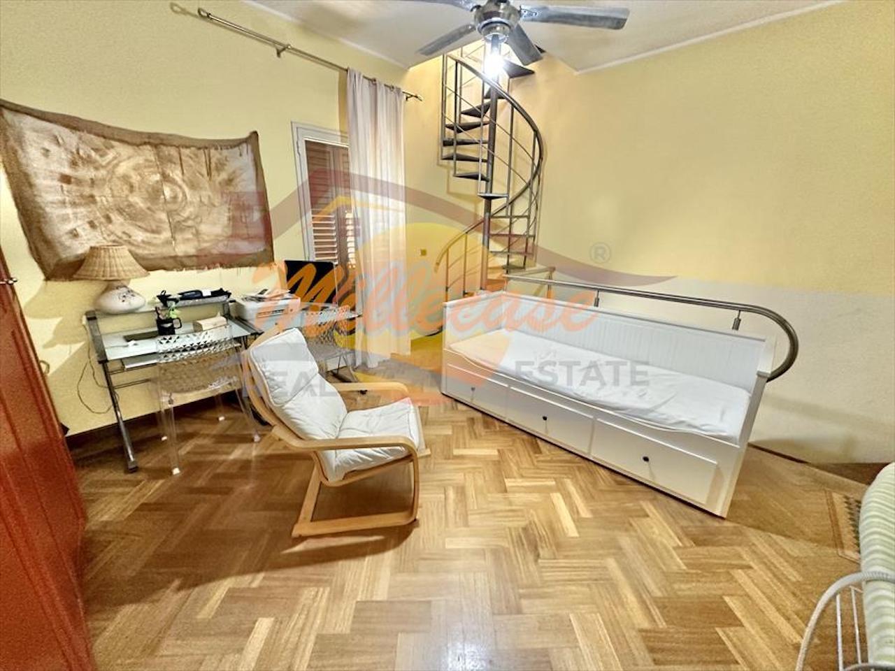 Casa indipendente vista mare in via senatore di giovanni, Siracusa