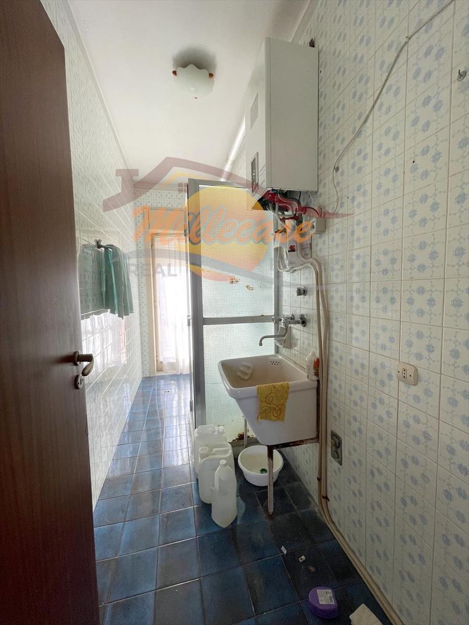 Appartamento da ristrutturare in via alessandro specchi, Siracusa