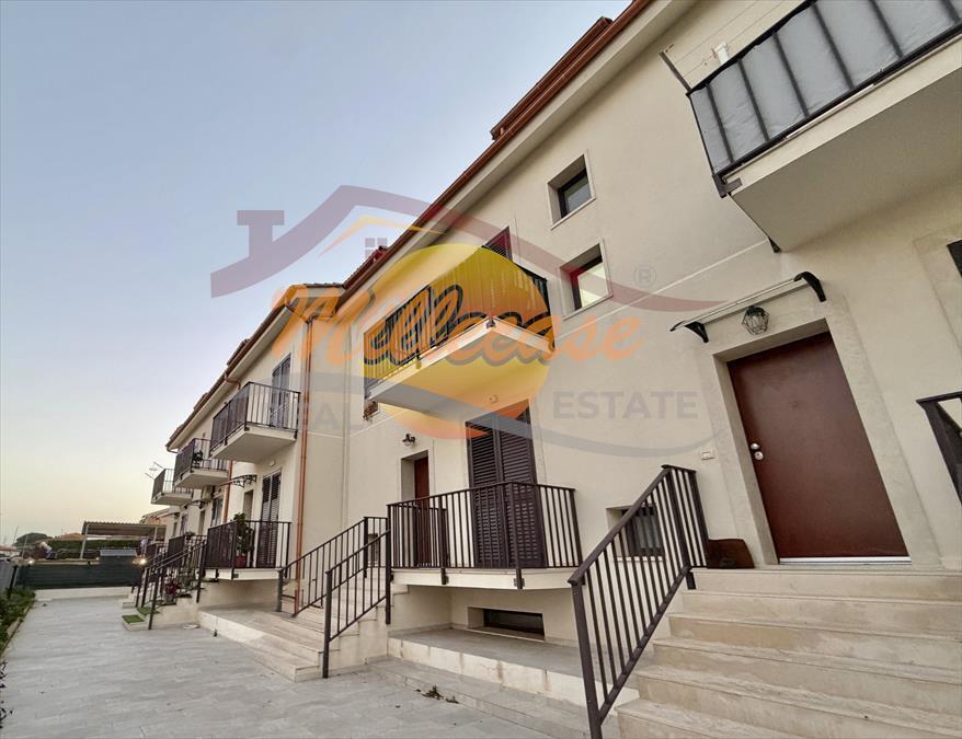 Quadrilocale con terrazzo in viale edoardo garrone, Siracusa