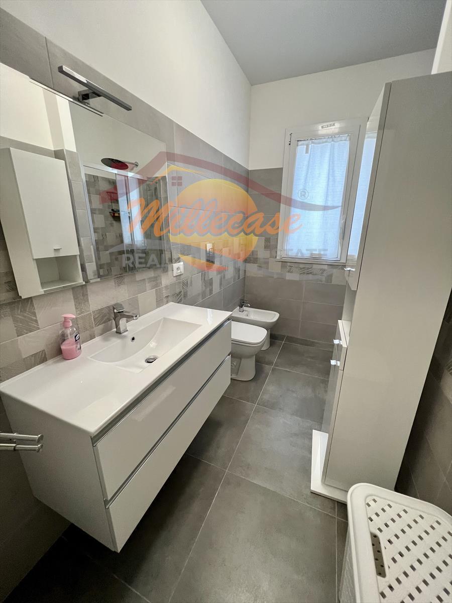 Quadrilocale con terrazzo in viale edoardo garrone, Siracusa