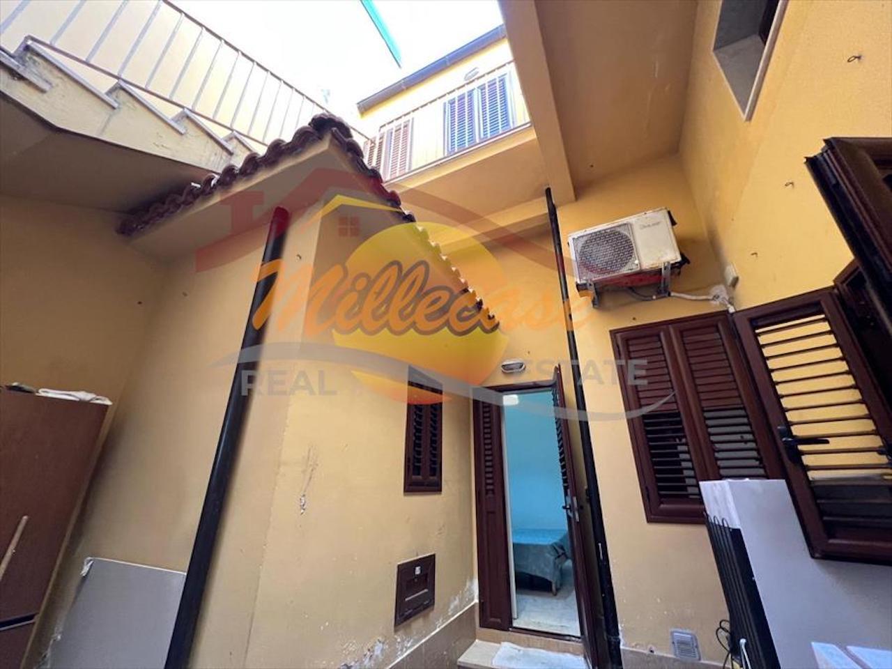 Bilocale da ristrutturare in via piave, Siracusa