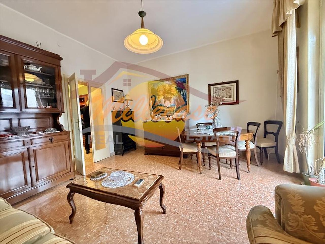 Trilocale in vendita in via daniele monteleoni, Siracusa