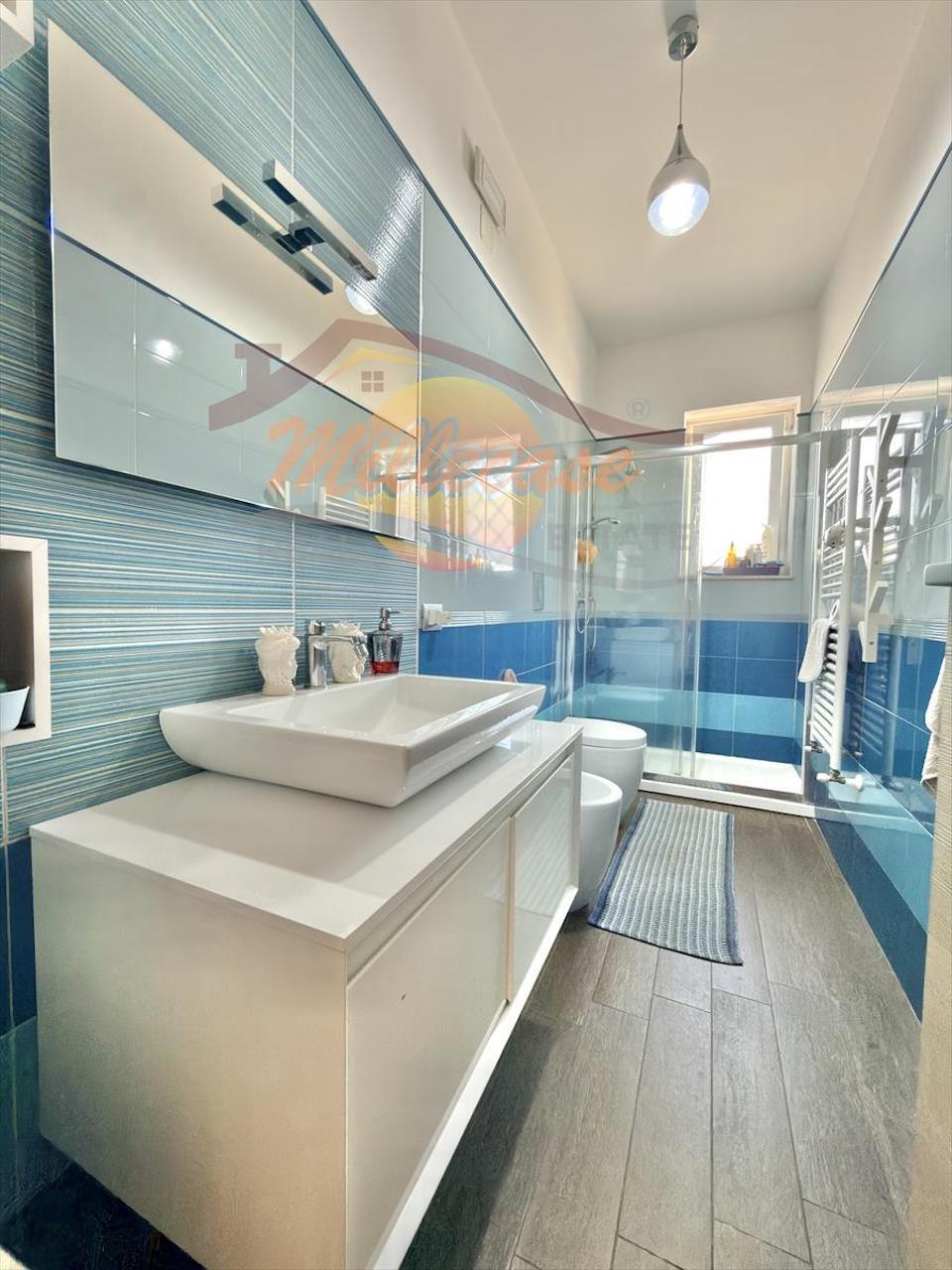 Attico con terrazzo in via pietro novelli, Siracusa