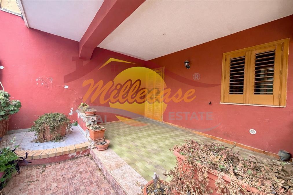 Appartamento in vendita in via avola, Siracusa