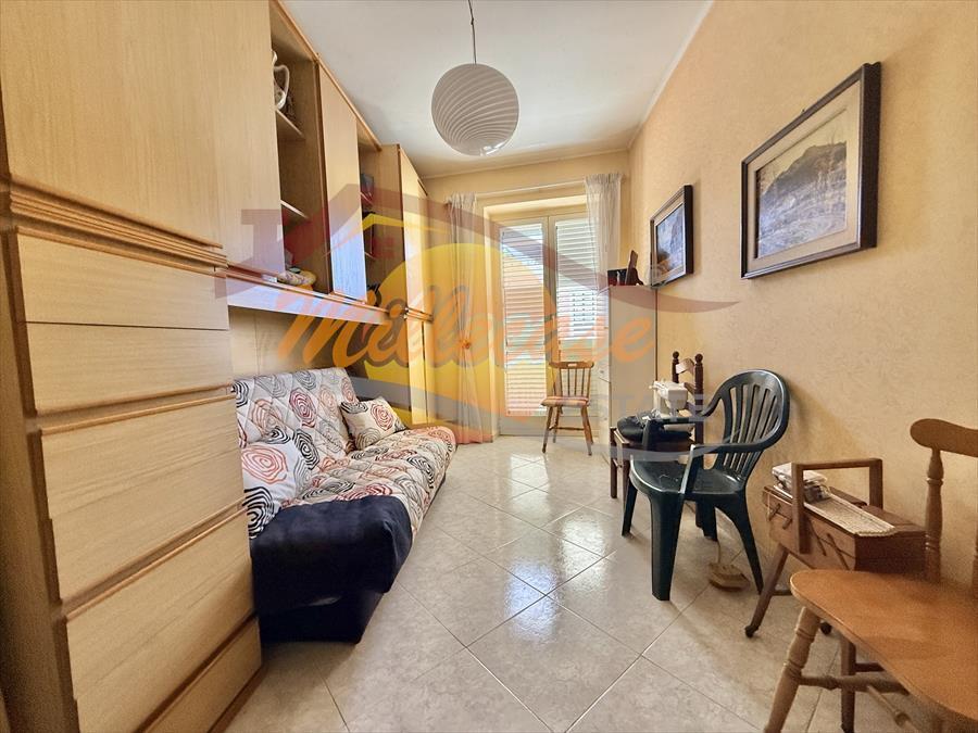 Quadrilocale in vendita in viale luigi cadorna, Siracusa