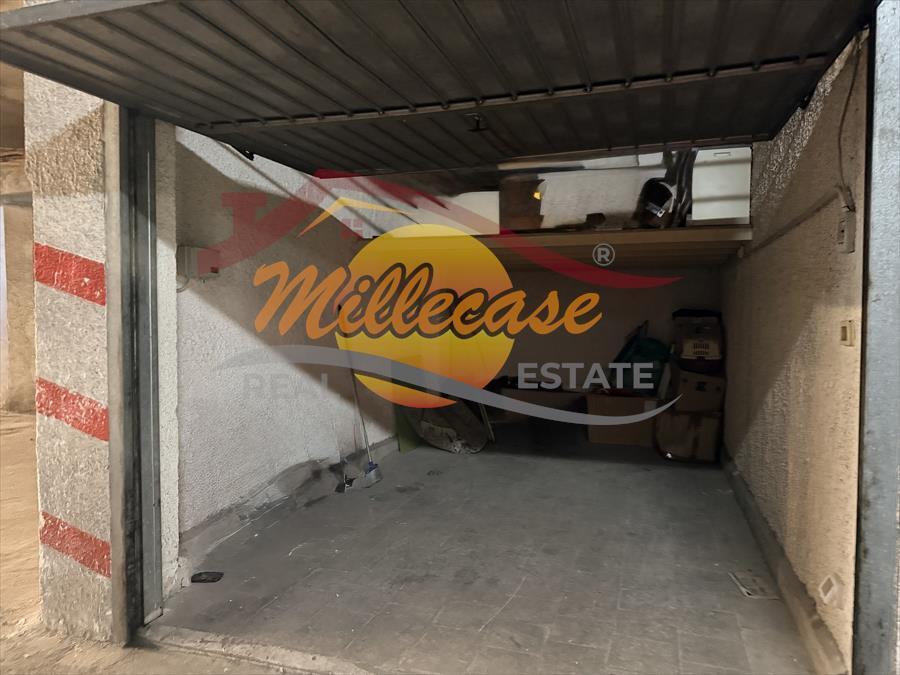 Box/Garage 19mq da ristrutturare in via pitia, Siracusa