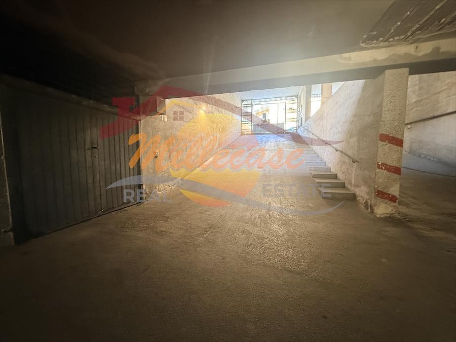 Box/Garage 19mq da ristrutturare in via pitia, Siracusa