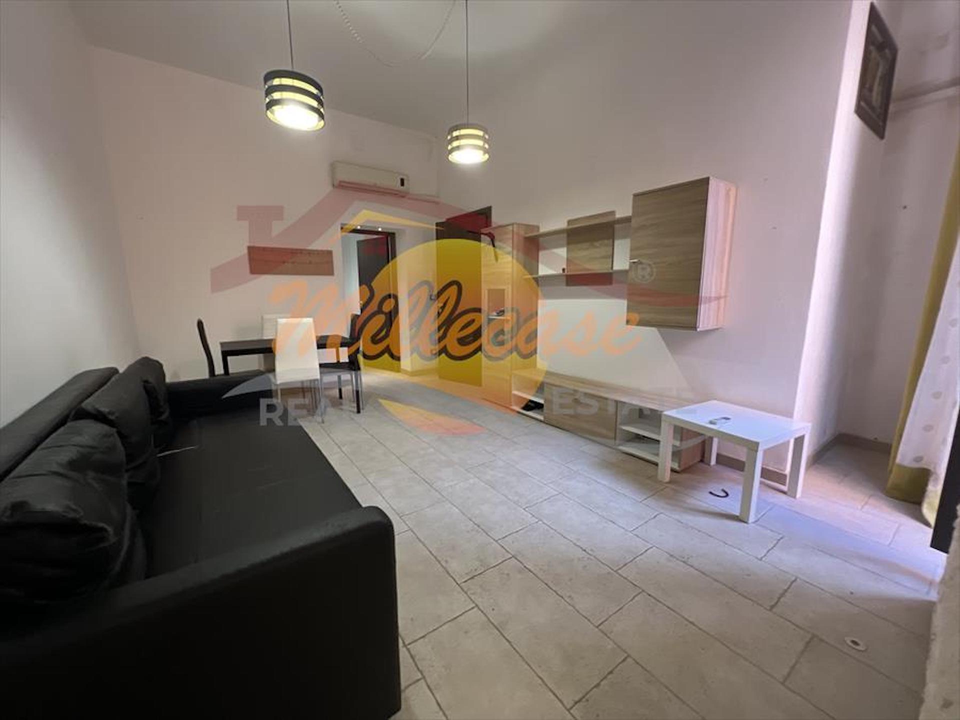 Bilocale ristrutturato in via venezia, Siracusa