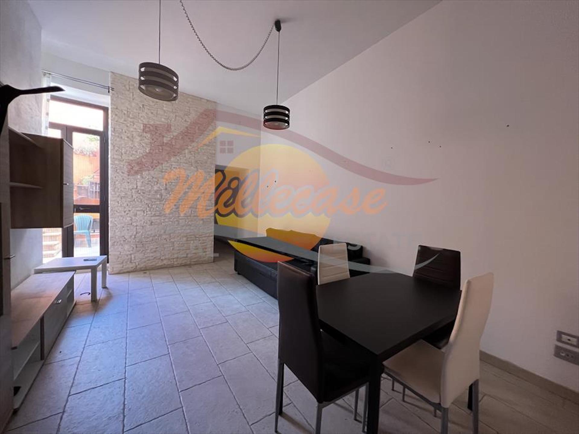 Bilocale ristrutturato in via venezia, Siracusa