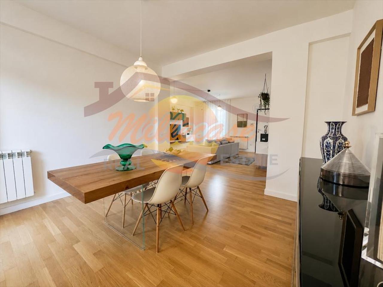 Casa indipendente con giardino in via luigi maria monti, Siracusa